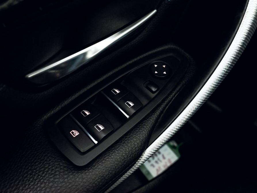 BMW 3 серии VI (F3x) Рестайлинг Екатеринбург  - изображение 12