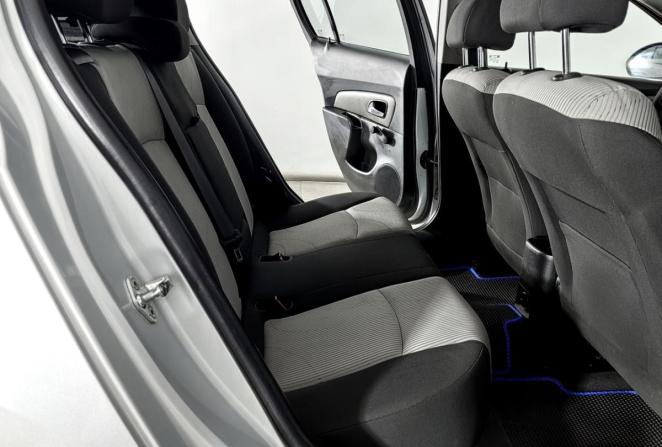 Chevrolet Cruze I Рестайлинг с пробегом 2012 года, цена 795 000 рублей, 100871 км, хэтчбек, Автокод Объявления