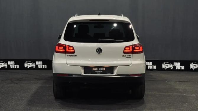 Volkswagen Tiguan I Рестайлинг с пробегом 2012 года, цена 1 290 000 рублей, 219245 км, внедорожник, Автокод Объявления