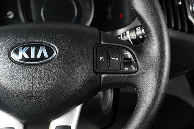Kia Sportage III с пробегом 2013 года, цена 1 409 000 рублей, 198000 км, внедорожник, Автокод Объявления