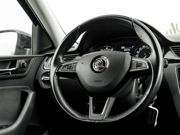 Skoda Rapid I Рестайлинг с пробегом 2018 года, цена 1 465 000 рублей, 86272 км, лифтбек, Автокод Объявления
