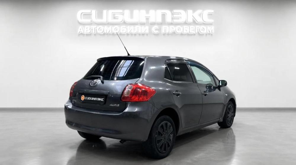 Toyota Auris I Кемерово  - изображение 4