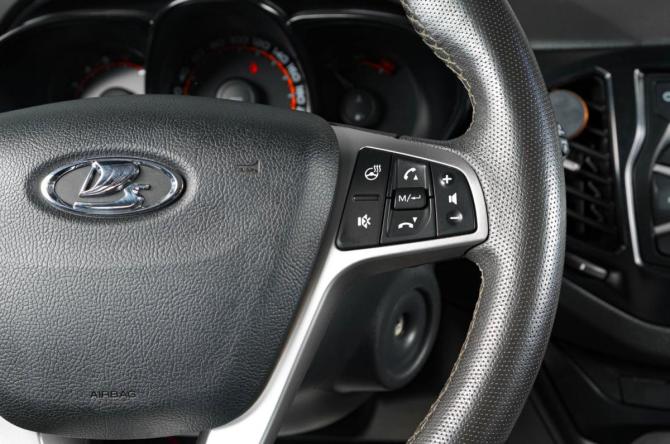 Lada (ВАЗ) Vesta I с пробегом 2020 года, цена 1 429 000 рублей, 122200 км, универсал, Автокод Объявления