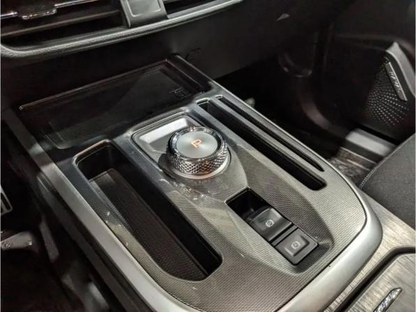 Haval Jolion I Рестайлинг с пробегом 2023 года, цена 1 849 000 рублей, 54500 км, внедорожник, Автокод Объявления