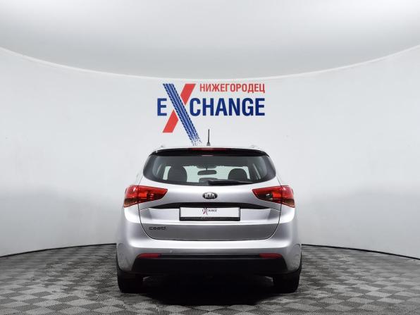 Kia Ceed II с пробегом 2013 года, цена 899 000 рублей, 214228 км, универсал, Автокод Объявления