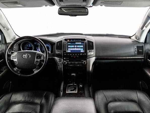 Toyota Land Cruiser 200 Series с пробегом 2011 года, цена 2 575 000 рублей, 254079 км, внедорожник, Автокод Объявления
