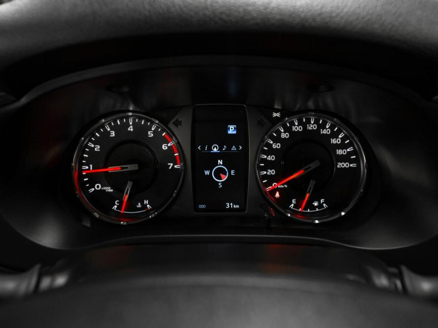 Toyota Hilux VIII Рестайлинг 2 Москва  - изображение 12