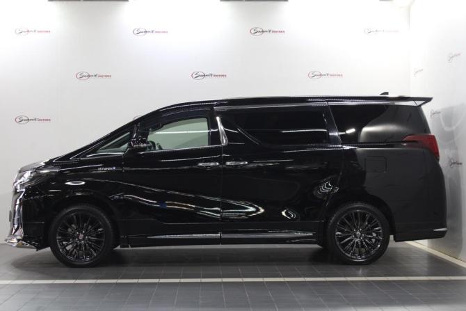 Toyota Alphard III Рестайлинг с пробегом 2021 года, цена 5 700 000 рублей, 80903 км, минивэн, Автокод Объявления