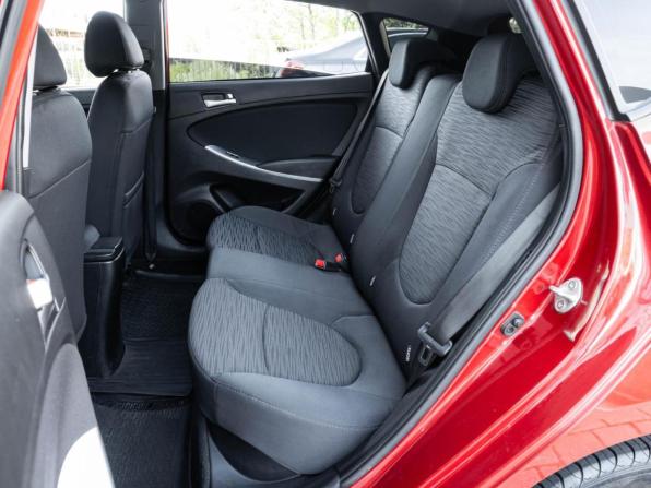 Hyundai Solaris I Рестайлинг с пробегом 2016 года, цена 1 235 999 рублей, 43260 км, хэтчбек, Автокод Объявления