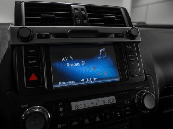 Toyota Land Cruiser Prado 150 Series Рестайлинг 1 с пробегом 2016 года, цена 3 350 000 рублей, 192968 км, внедорожник, Автокод Объявления