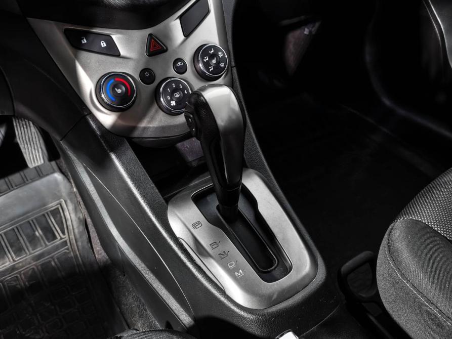 Chevrolet Aveo II Санкт-Петербург  - изображение 11
