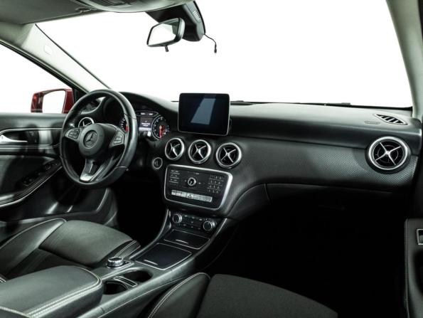 Mercedes-Benz A-Класс III (W176) Рестайлинг с пробегом 2016 года, цена 1 839 700 рублей, 82730 км, хэтчбек, Автокод Объявления