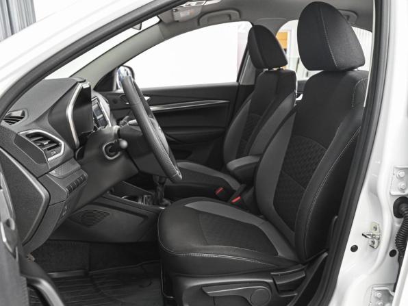 Lada (ВАЗ) Vesta I Рестайлинг (NG) с пробегом 2026 года, цена 1 575 000 рублей, 4395 км, седан, Автокод Объявления