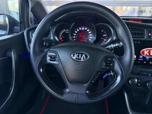 Kia Ceed II с пробегом 2012 года, цена 970 000 рублей, 212427 км, хэтчбек, Автокод Объявления