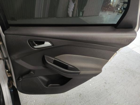 Ford Focus III с пробегом 2012 года, цена 740 000 рублей, 110305 км, универсал, Автокод Объявления