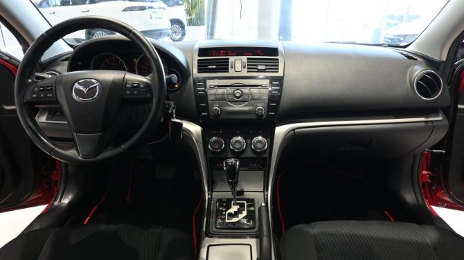 Mazda 6 II (GH) Рестайлинг с пробегом 2010 года, цена 1 095 000 рублей, 128324 км, седан, Автокод Объявления