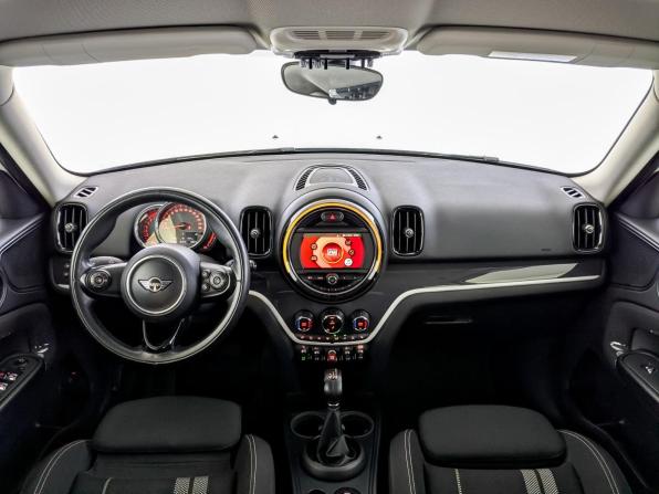 Mini Countryman II с пробегом 2018 года, цена 2 650 000 рублей, 87205 км, внедорожник, Автокод Объявления
