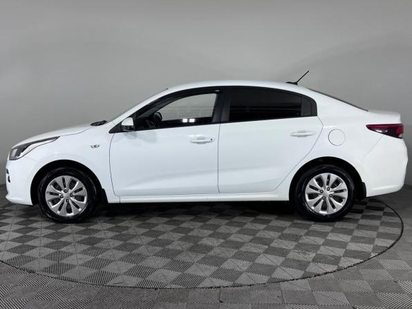 Kia Rio IV с пробегом 2018 года, цена 1 497 000 рублей, 54079 км, седан, Автокод Объявления