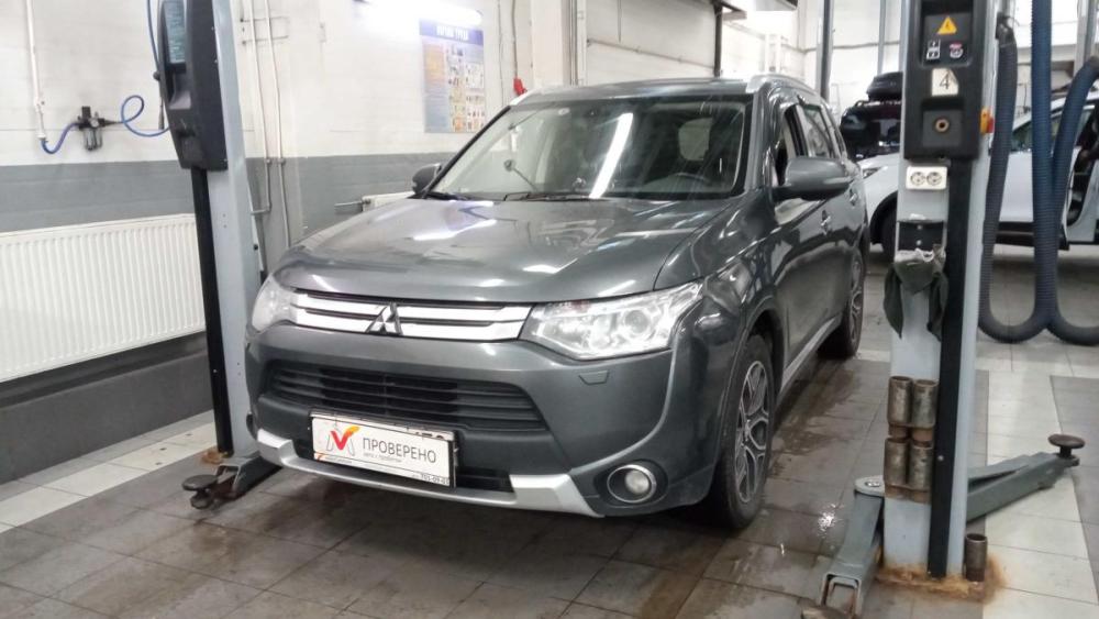 Mitsubishi Outlander III Рестайлинг Санкт-Петербург  - изображение 1