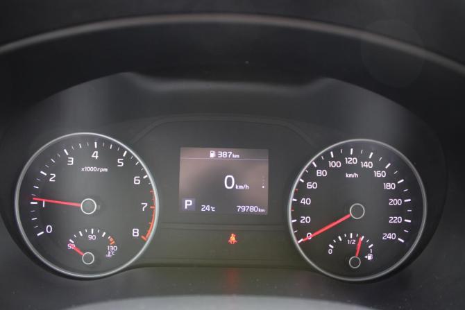 Kia Sportage IV Рестайлинг с пробегом 2020 года, цена 2 395 000 рублей, 79800 км, внедорожник, Автокод Объявления