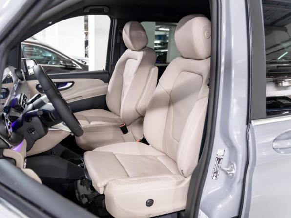 Новый Mercedes-Benz V-Класс III (W447) Рестайлинг 2 2026 года, цена 14 933 000 рублей, минивэн, Автокод Объявления