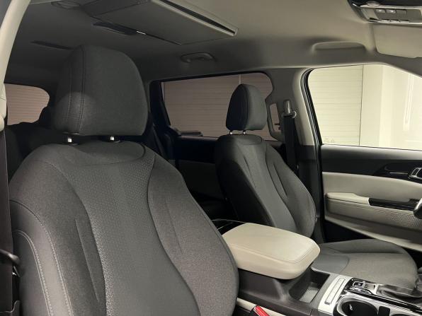Kia Carnival IV с пробегом 2021 года, цена 4 000 000 рублей, 58100 км, минивэн, Автокод Объявления