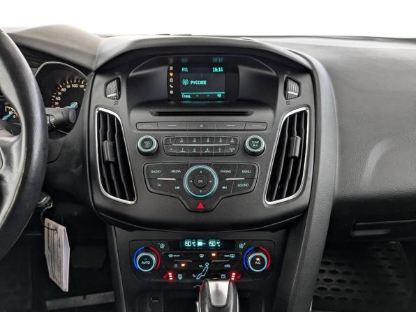 Ford Focus III Рестайлинг с пробегом 2015 года, цена 1 115 000 рублей, 59527 км, седан, Автокод Объявления