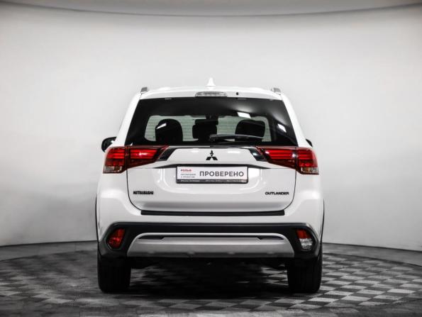 Mitsubishi Outlander III Рестайлинг 3 с пробегом 2019 года, цена 2 049 000 рублей, 102785 км, внедорожник, Автокод Объявления