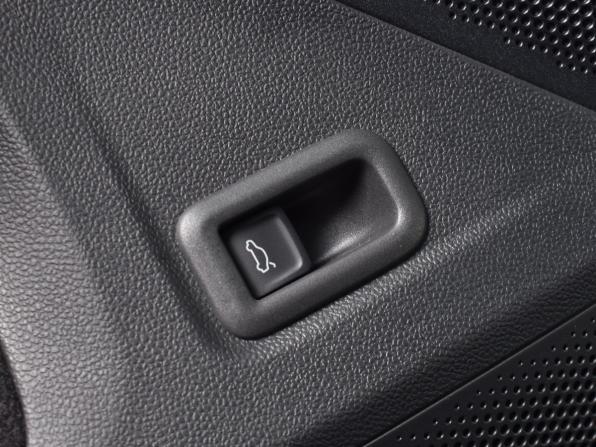Volkswagen Tiguan III (China Market) с пробегом 2026 года, цена 4 485 995 рублей, 17 км, внедорожник, Автокод Объявления