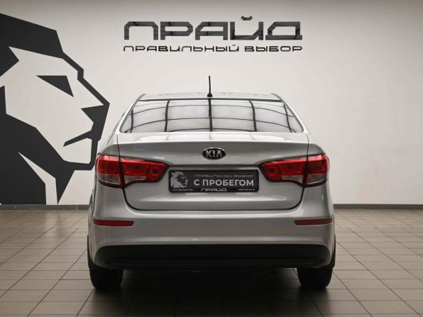 Kia Rio III Рестайлинг с пробегом 2016 года, цена 919 000 рублей, 213561 км, седан, Автокод Объявления