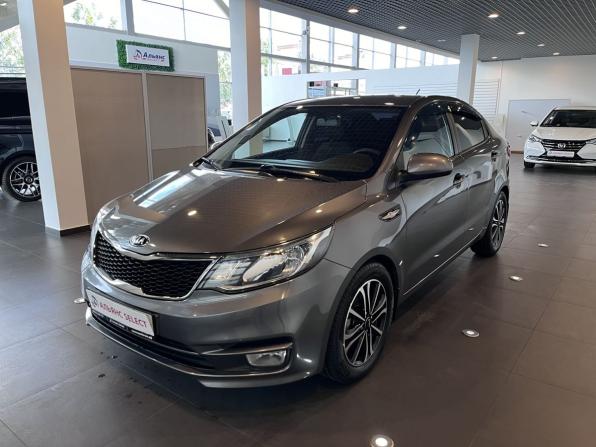 Kia Rio III Рестайлинг с пробегом 2017 года, цена 1 145 000 рублей, 102642 км, седан, Автокод Объявления