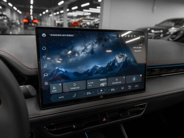 Toyota Camry IX (XV80) China Market Рестайлинг с пробегом 2026 года, цена 4 700 000 рублей, 20 км, седан, Автокод Объявления