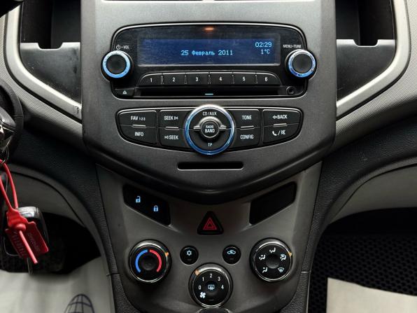 Chevrolet Aveo II с пробегом 2012 года, цена 799 000 рублей, 177470 км, седан, Автокод Объявления
