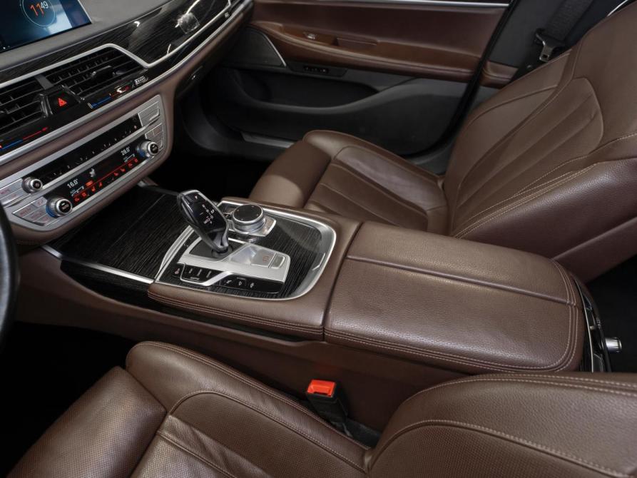 BMW 7 серии VI (G11/G12) Рестайлинг Москва  - изображение 23