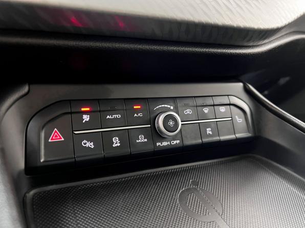 Haval F7 I Рестайлинг с пробегом 2023 года, цена 2 295 000 рублей, 39004 км, внедорожник, Автокод Объявления