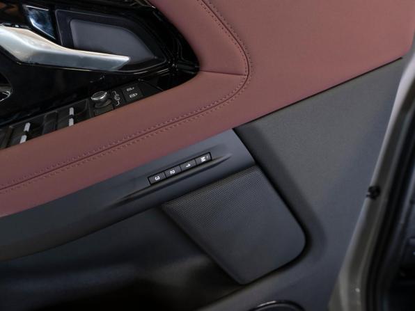 Land Rover Range Rover Evoque II Рестайлинг с пробегом 2025 года, цена 5 850 000 рублей, 50 км, внедорожник, Автокод Объявления