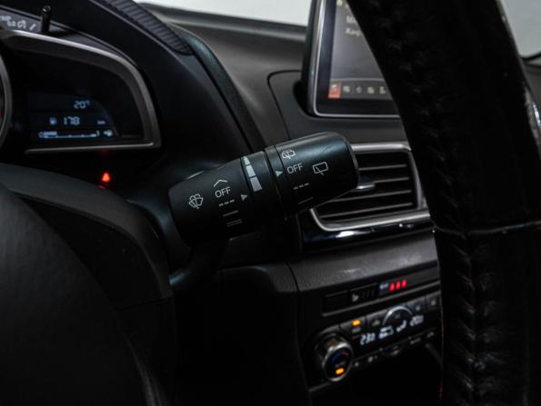 Mazda 3 III (BM) с пробегом 2014 года, цена 1 315 000 рублей, 163747 км, хэтчбек, Автокод Объявления