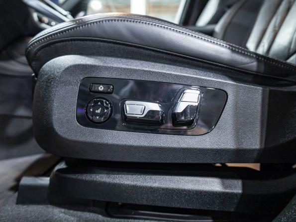 BMW X7 I (G07) Рестайлинг с пробегом 2022 года, цена 10 790 000 рублей, 119491 км, внедорожник, Автокод Объявления
