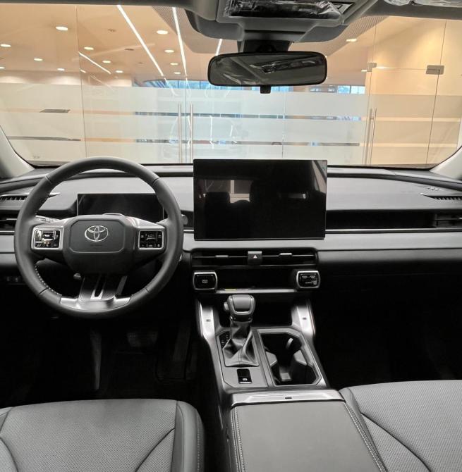 Toyota RAV4 VI (XA60) Челябинск  - изображение 21