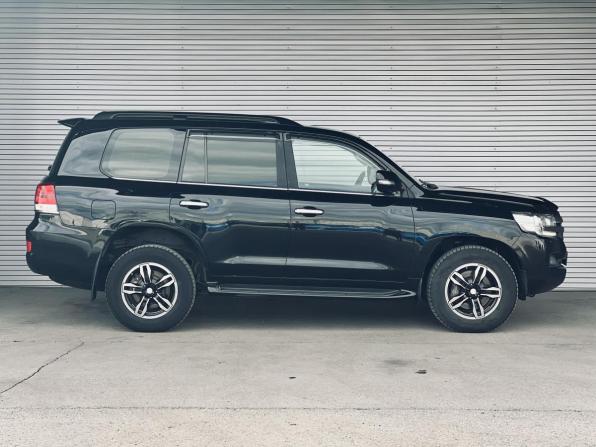 Toyota Land Cruiser 200 Series Рестайлинг 2 с пробегом 2016 года, цена 6 250 000 рублей, 170932 км, внедорожник, Автокод Объявления