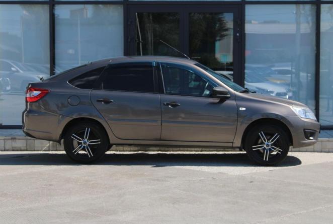 Lada (ВАЗ) Granta I с пробегом 2018 года, цена 700 000 рублей, 134016 км, лифтбек, Автокод Объявления
