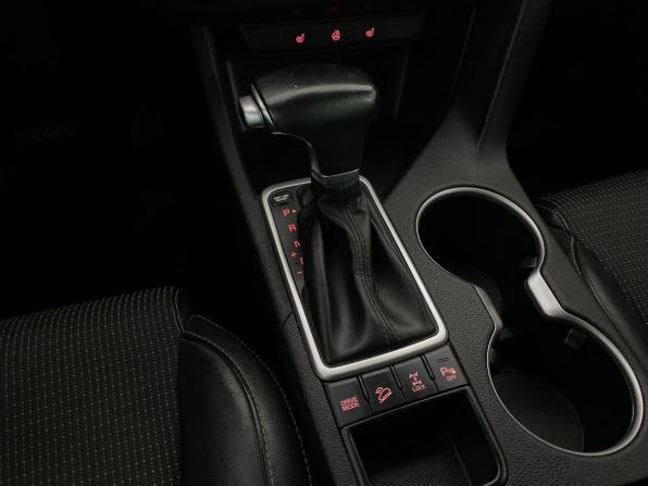Kia Sportage IV с пробегом 2018 года, цена 2 150 000 рублей, 124607 км, внедорожник, Автокод Объявления