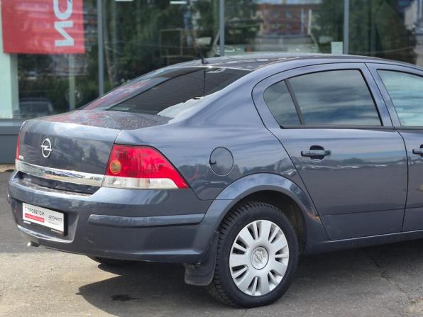 Opel Astra H Рестайлинг с пробегом 2010 года, цена 519 000 рублей, 203815 км, седан, Автокод Объявления