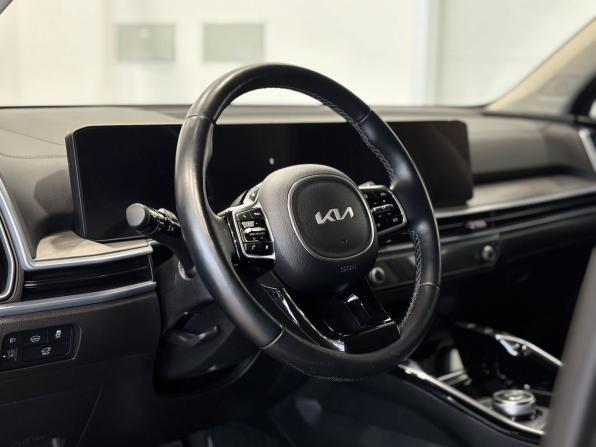 Kia Sorento IV Рестайлинг с пробегом 2024 года, цена 4 895 000 рублей, 33000 км, внедорожник, Автокод Объявления