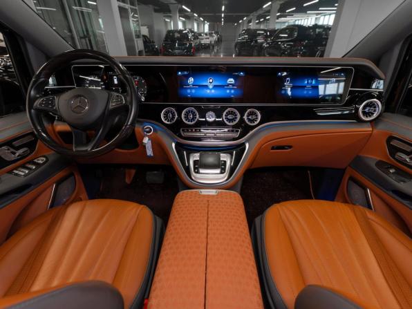 Mercedes-Benz Vito III (W447) с пробегом 2024 года, цена 6 850 000 рублей, 36820 км, минивэн, Автокод Объявления