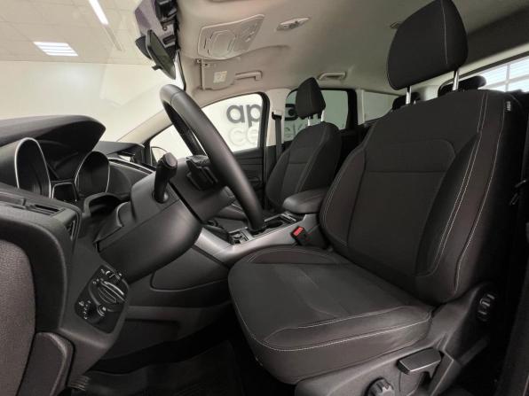 Ford Kuga II Рестайлинг с пробегом 2018 года, цена 1 700 000 рублей, 113000 км, внедорожник, Автокод Объявления
