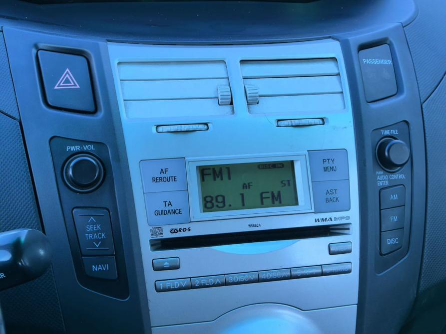 Toyota Yaris II Мурманск  - изображение 13
