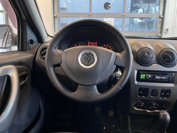 Renault Sandero I с пробегом 2013 года, цена 470 000 рублей, 236812 км, хэтчбек, Автокод Объявления