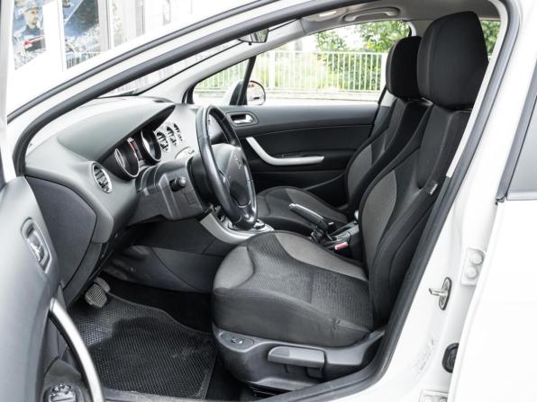 Peugeot 308 I Рестайлинг с пробегом 2012 года, цена 598 000 рублей, 118386 км, хэтчбек, Автокод Объявления