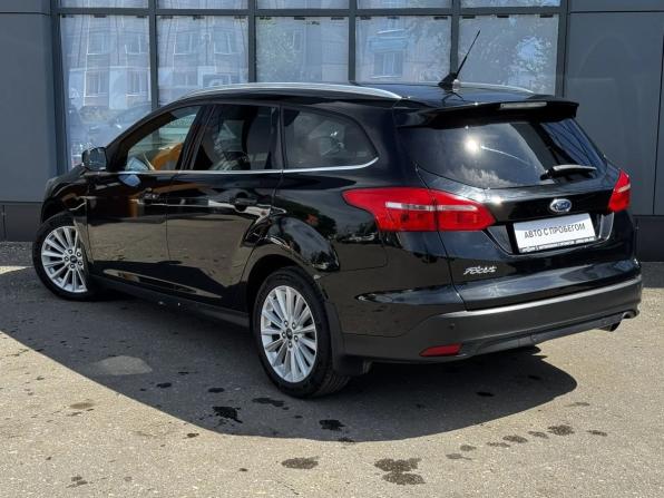 Ford Focus III Рестайлинг с пробегом 2018 года, цена 1 225 000 рублей, 125371 км, универсал, Автокод Объявления